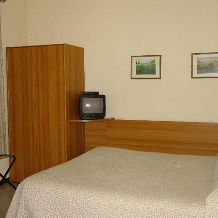 Hotel La Pergoletta Orvieto Quarto foto